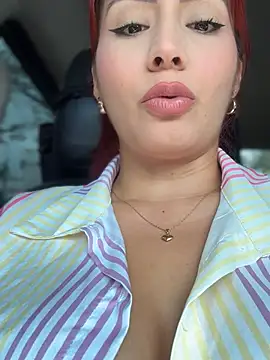 LINDA PATTY94 online show from February 2025 07:31:02 PM