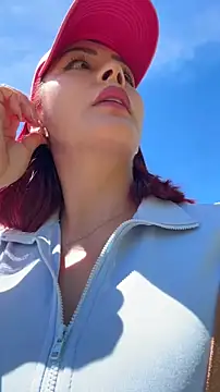 Snapshot of LINDA_PATTY94 chatting on June 2026 03:33:01 PM LINDA PATTY94 online show from June 2026 03:33:01 PM