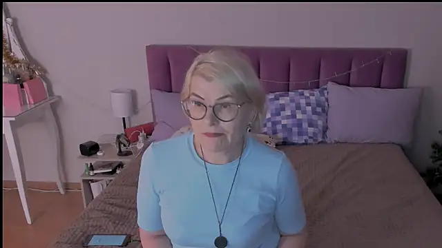 sabrinamacmarren online show from January 2025 08:16:01 PM