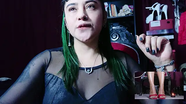 MeGoddesSara online show from March 2026 01:43:02 AM