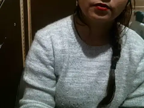 Snapshot of UrsMansi chatting on January 2025 05:05:02 AM UrsMansi online show from January 2025 05:05:02 AM