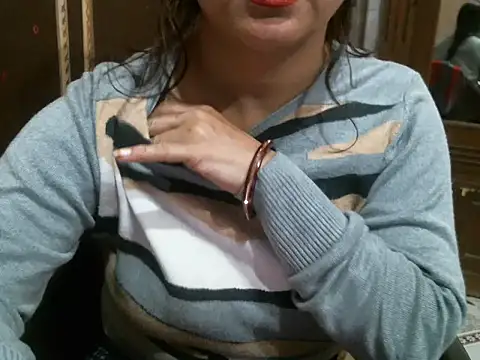 UrsMansi online show from November 2025 08:43:01 PM