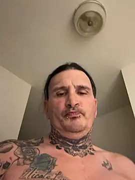 tazzfazz online show from March 2026 04:40:01 AM