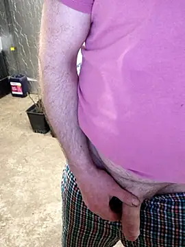 Snapshot of IronedTitan chatting on March 2025 02:17:02 AM IronedTitan online show from March 2025 02:17:02 AM