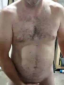 Snapshot of IronedTitan chatting on September 2025 12:35:01 AM IronedTitan online show from September 2025 12:35:01 AM