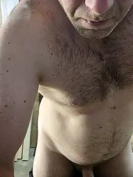 Snapshot of IronedTitan chatting on September 2025 03:59:01 PM IronedTitan online show from September 2025 03:59:01 PM