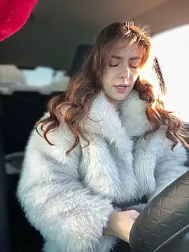 Snapshot of MariiD chatting on February 2026 07:07:02 AM MariiD online show from February 2026 07:07:02 AM