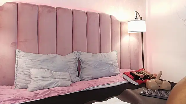 HallyBans online show from March 2025 12:01:02 PM