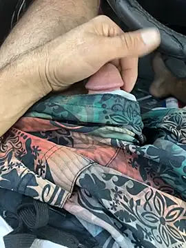 mikeylong online show from December 2024 04:25:01 PM