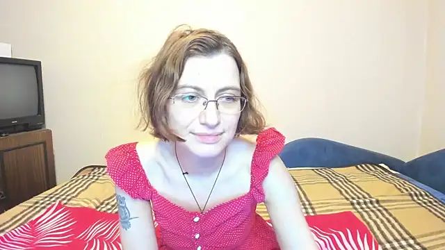 Snapshot of MarilynDream chatting on December 2024 02:26:02 PM MarilynDream online show from December 2024 02:26:02 PM