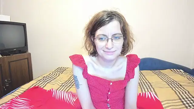 Snapshot of MarilynDream chatting on January 2025 12:43:02 AM MarilynDream online show from January 2025 12:43:02 AM