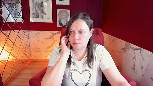 KellyPerfection online show from May 2026 08:43:02 PM