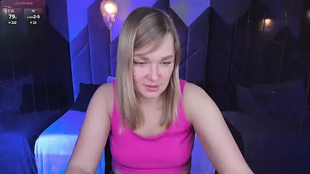 BellaDreamy online show from March 2025 01:35:02 PM