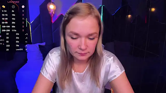 BellaDreamy online show from November 2025 05:45:02 PM