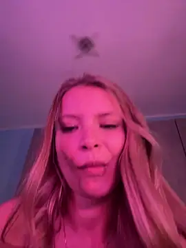 AnastasiaAniess online show from January 2026 11:30:01 PM