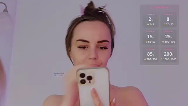 Snapshot of _DepecheMode_ chatting on September 2025 10:48:01 PM DepecheMode online show from September 2025 10:48:01 PM