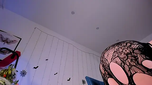 LilianKroft online show from October 2025 11:25:01 AM