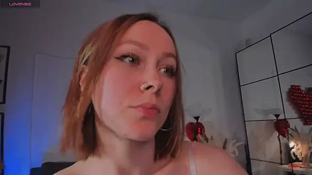 Snapshot of LilianKroft chatting on February 2026 12:24:01 PM LilianKroft online show from February 2026 12:24:01 PM