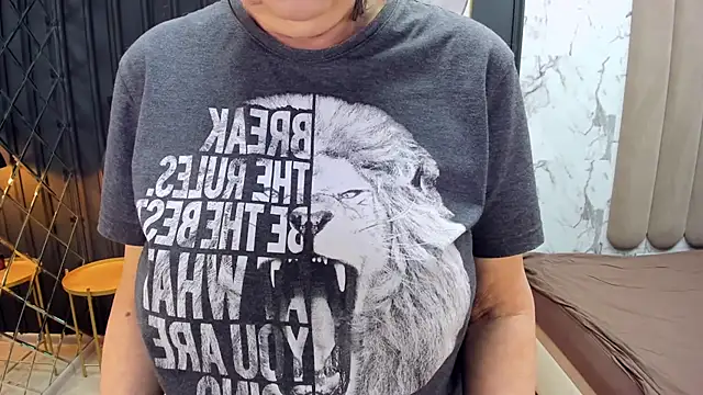 LindaPassionate online show from December 2024 08:31:02 AM