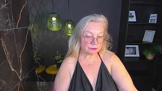 NataliMellow online show from October 2025 01:21:02 PM