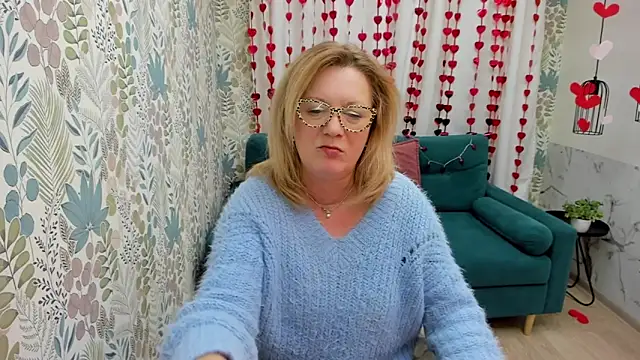 LeaPure online show from February 2025 07:19:02 PM