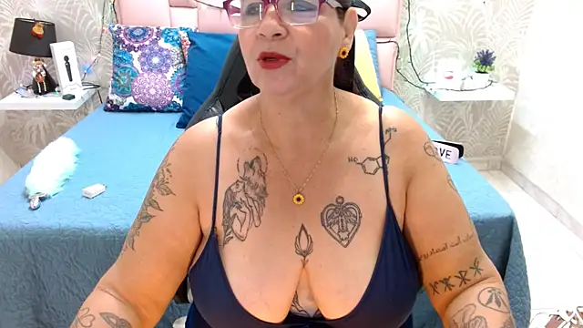 laura riley online show from December 2024 11:32:01 AM