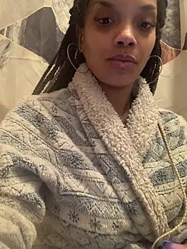 Rakiyahcharms online show from December 2024 04:26:01 PM