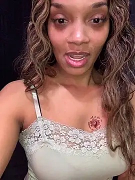 Rakiyahcharms online show from January 2026 01:19:01 AM