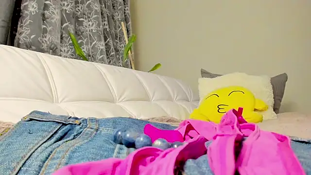 Snapshot of Fritha chatting on January 2025 06:52:01 PM Fritha online show from January 2025 06:52:01 PM