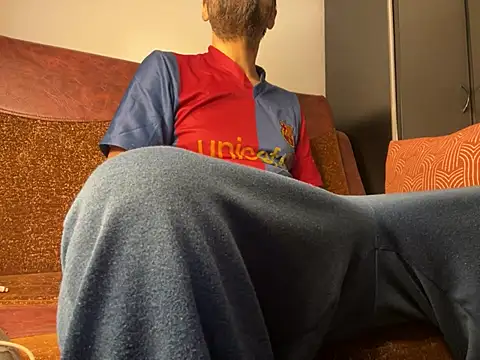 Snapshot of MarkReeds chatting on February 2025 09:28:01 AM MarkReeds online show from February 2025 09:28:01 AM