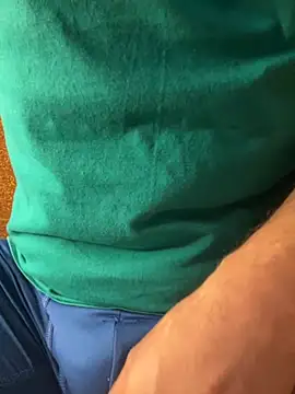 Snapshot of MarkReeds chatting on November 2025 05:48:02 PM MarkReeds online show from November 2025 05:48:02 PM