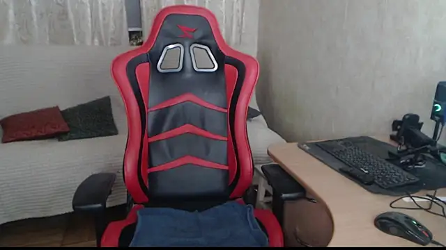 KellyNory online show from March 2025 08:30:01 PM