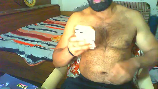Snapshot of Vbestshow chatting on May 2026 11:40:02 AM Vbestshow online show from May 2026 11:40:02 AM