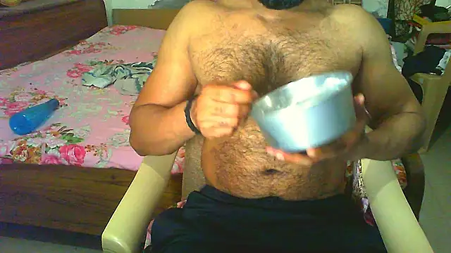 Snapshot of Vbestshow chatting on May 2026 12:47:02 PM Vbestshow online show from May 2026 12:47:02 PM