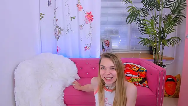 Snapshot of The_Deep_Passion chatting on February 2025 01:51:02 PM The Deep Passion online show from February 2025 01:51:02 PM