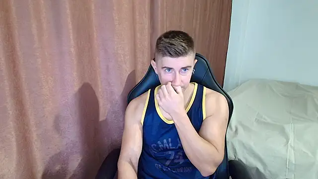 Todhorny9873 online show from January 2026 05:33:01 AM