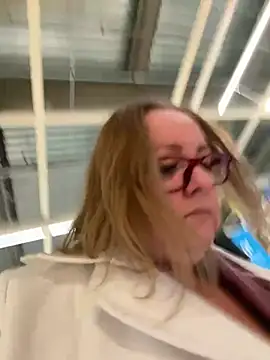 cplcokins34 online show from March 2025 05:22:01 PM