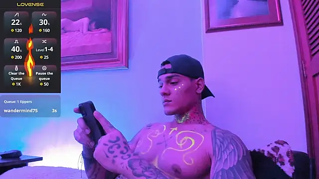 ImDominike online show from February 2025 05:01:01 PM