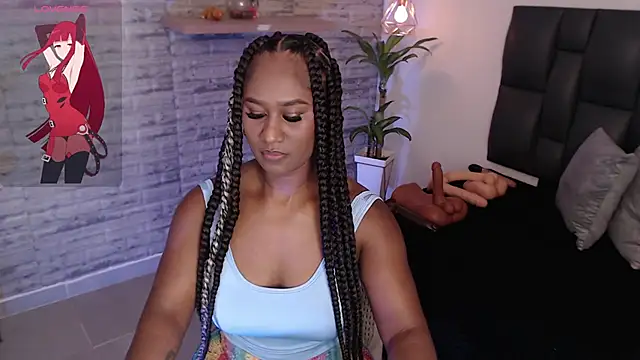 TinnaCobb online show from February 2025 04:20:02 PM