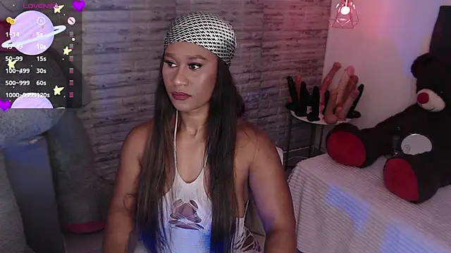TinnaCobb online show from July 2026 12:11:02 PM