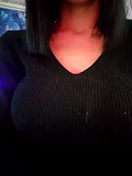 misscectito13 online show from October 2025 04:41:02 PM