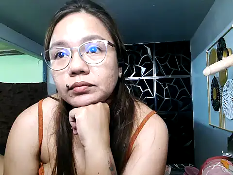 ambersmile online show from March 2025 02:48:02 AM