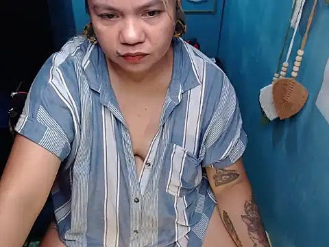 ambersmile online show from December 2025 11:11:02 PM