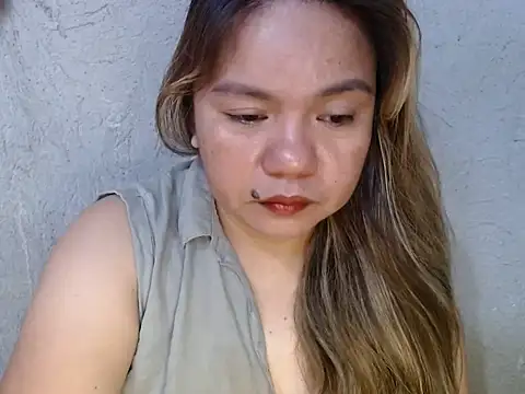 ambersmile online show from February 2026 11:47:02 PM