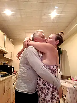 Snapshot of _lady_red_ chatting on January 2025 01:53:01 PM lady red online show from January 2025 01:53:01 PM