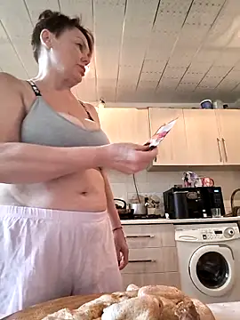 Snapshot of _lady_red_ chatting on March 2025 02:07:01 PM lady red online show from March 2025 02:07:01 PM