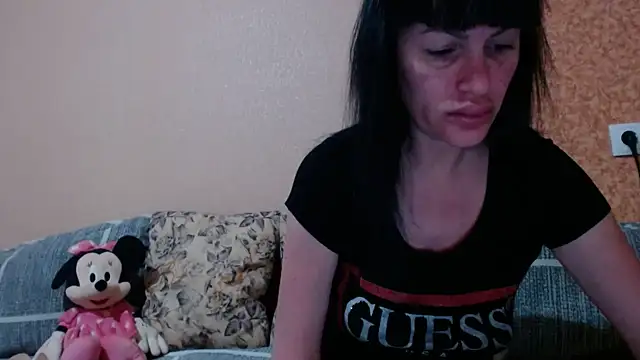 Snapshot of HotDreamm chatting on May 2026 05:32:02 PM HotDreamm online show from May 2026 05:32:02 PM