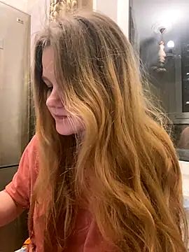 -MimmiLissa- online show from November 2025 05:45:02 PM