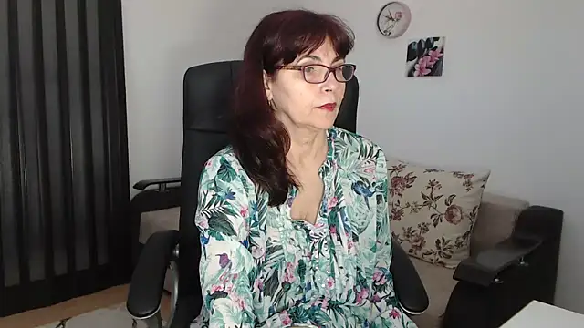 Snapshot of helua54 chatting on March 2025 08:03:02 AM helua54 online show from March 2025 08:03:02 AM