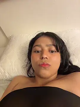 Snapshot of Naiara_sex chatting on May 2026 02:40:01 AM Naiara sex online show from May 2026 02:40:01 AM